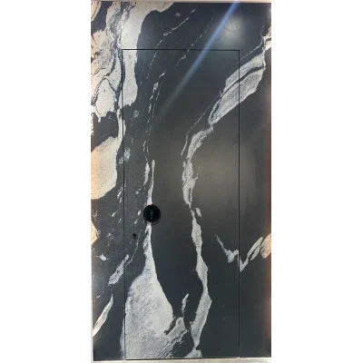 Anti-rocking plate aluminum door feature